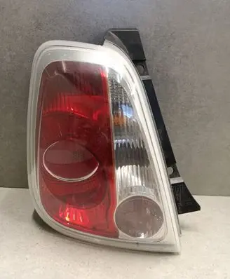 Fiat 500 Rear/tail lights 27043101