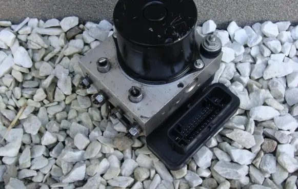 Fiat 500 ABS Pump 0265295135