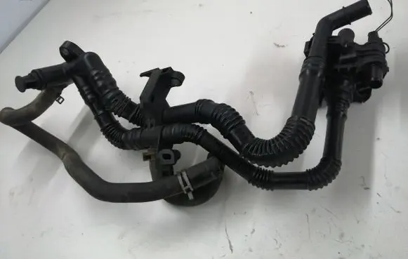 Thermostat/thermostat housing