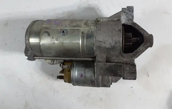 Citroen C4 I Picasso Starter motor 9646972280 D8R27 2T90050MA