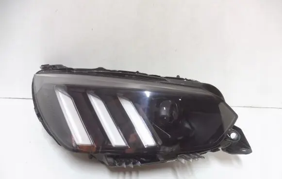 Peugeot 208 Headlight/headlamp 9823193480