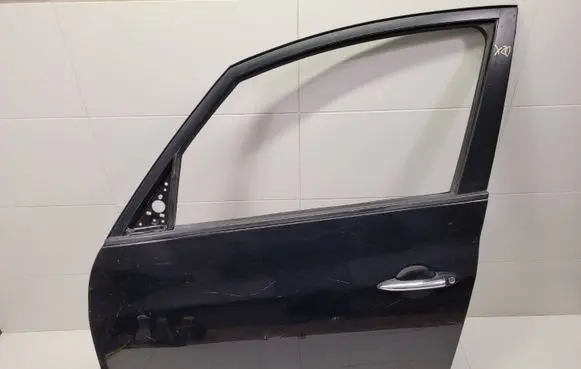 Hyundai ix20 Front door