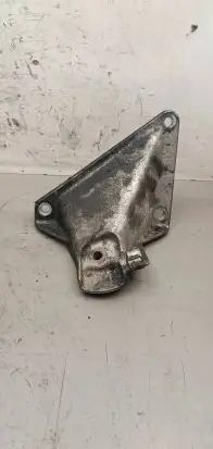 BMW 5 E60 E61 Engine mounting bracket 6761149 551060211