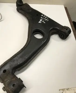 Opel Astra H Front lower control arm/wishbone
