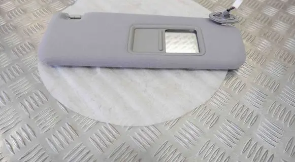 Toyota Prius (XW20) Sun visor