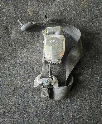 Hyundai i40 Front seatbelt 888203Z000TX
