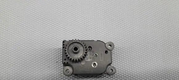 Alfa Romeo 147 A/C air flow flap actuator/motor 