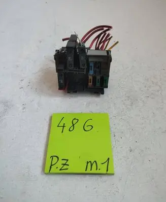 Renault Clio II Fuse box set 394872839