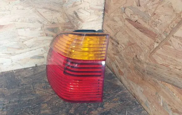 BMW 5 E39 Rear/tail lights 6900213 0390301301