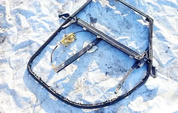 Audi A6 S6 C6 4F Rear door window/glass frame 4f0867370c
