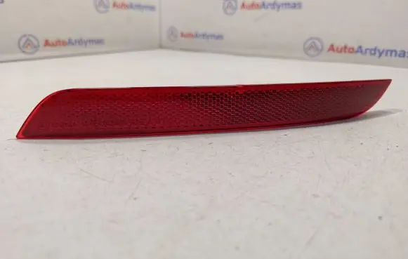 Rear tail light reflector