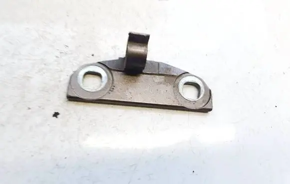 Volvo S80 Rear door lower hinge