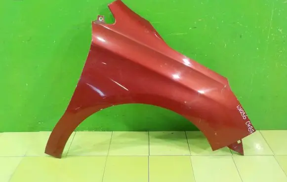 Citroen C4 II Fender PRZOD PRAWY