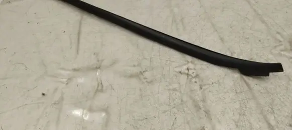 BMW 4 F36 Gran coupe Windshield trim 7285928