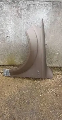 Audi Q7 4L Fender