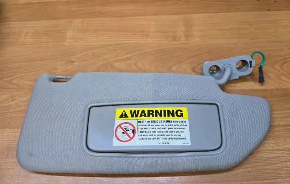 Volvo XC90 Sun visor