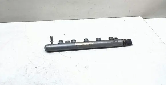 Renault Espace V (RFC) Fuel main line pipe H8201323501 175214823R