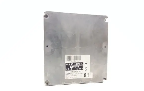 Toyota Corolla Verso E121 Engine control unit/module 8966113080 1752008121 1ZZFE