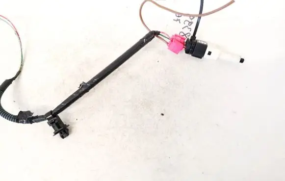Toyota Avensis T250 Brake pedal sensor switch
