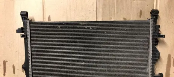 Opel Insignia A Coolant radiator 13241725