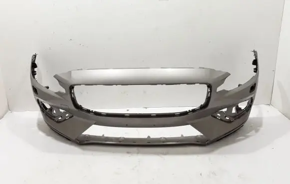 Volvo V60 Front bumper 31690589