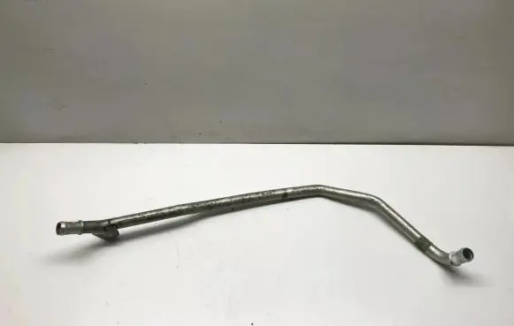 Mercedes-Benz C W204 Engine coolant pipe/hose A2048302406