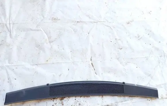 Opel Zafira B Wiper trim