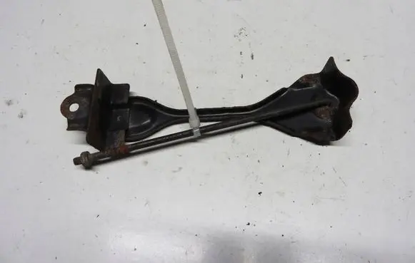 Nissan X-Trail T30 Battery bracket 