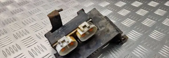 Volkswagen Sharan Coolant fan relay 701919506 899978000 7M3959606
