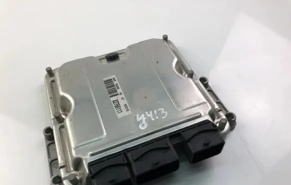 Peugeot 307 Engine control unit/module ECU 9647472780 0281011081