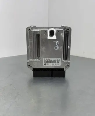 BMW X5 F15 Engine control unit/module 8586544