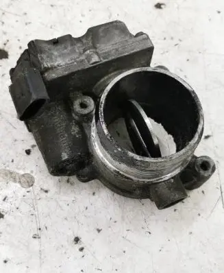 Audi A4 S4 B8 8K Throttle valve 4E0145950