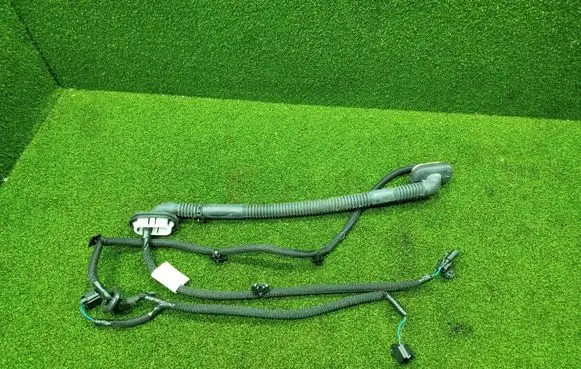 Renault Master IV Rear door wiring loom 242107081R 240844358R
