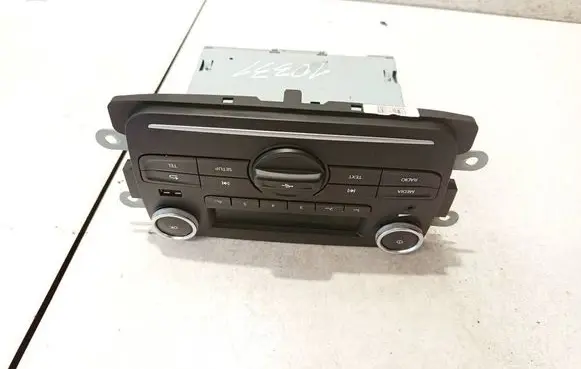 Dacia Logan II Radio/CD/DVD/GPS head unit 281155972r