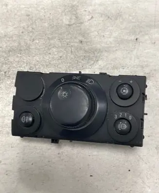 Opel Astra H Light switch 13100136 1915 06320