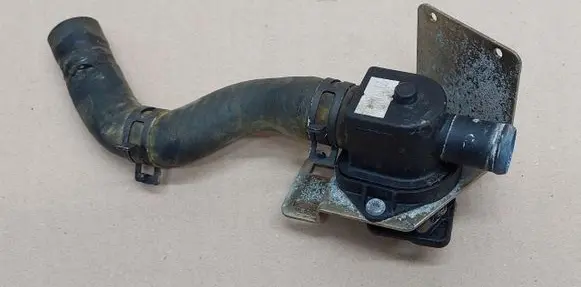 Rover 25 Thermostat/thermostat housing 
