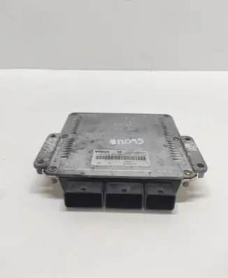 Renault Laguna II Engine control unit/module 0281010637 8200211711