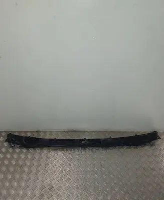 Mitsubishi Pajero Wiper trim MR416416