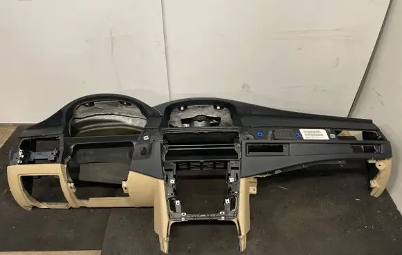 BMW 5 E60 E61 Dashboard 6976423 07B128RB0161N