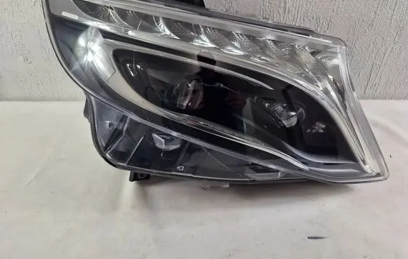 Mercedes-Benz V Class W447 Headlight/headlamp A4479060201