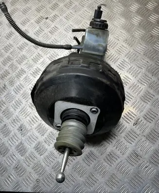 Volkswagen PASSAT CC Brake booster 3C2611301 03350886951