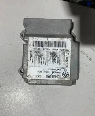 Volkswagen Golf VI Airbag control unit/module 5C0959655B 5WK44256 04H013S