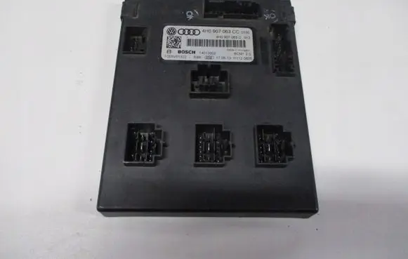 Audi A8 S8 D4 4H Comfort/convenience module 4h0907063CC