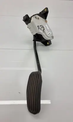 Volvo XC90 Accelerator throttle pedal 30683521