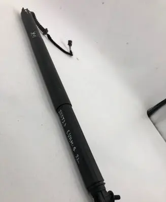 Skoda Kamiq Tailgate strut 658827851b