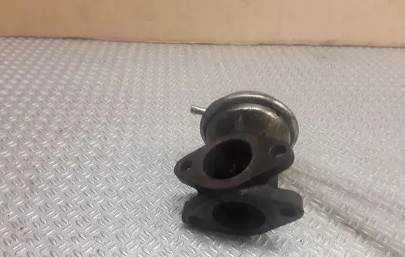 Audi A4 S4 B6 8E 8H EGR valve 059131503