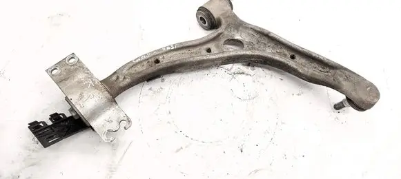 Mercedes-Benz GLA W156 X156 Front lower control arm/wishbone 