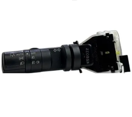 Nissan Qashqai Tailgate/trunk/boot open switch