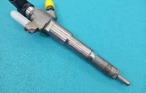 Renault Master III Fuel injector 166000372R IMPRK1570607