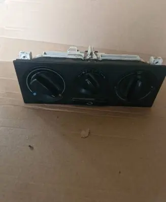 Volkswagen PASSAT B5 Climate control unit